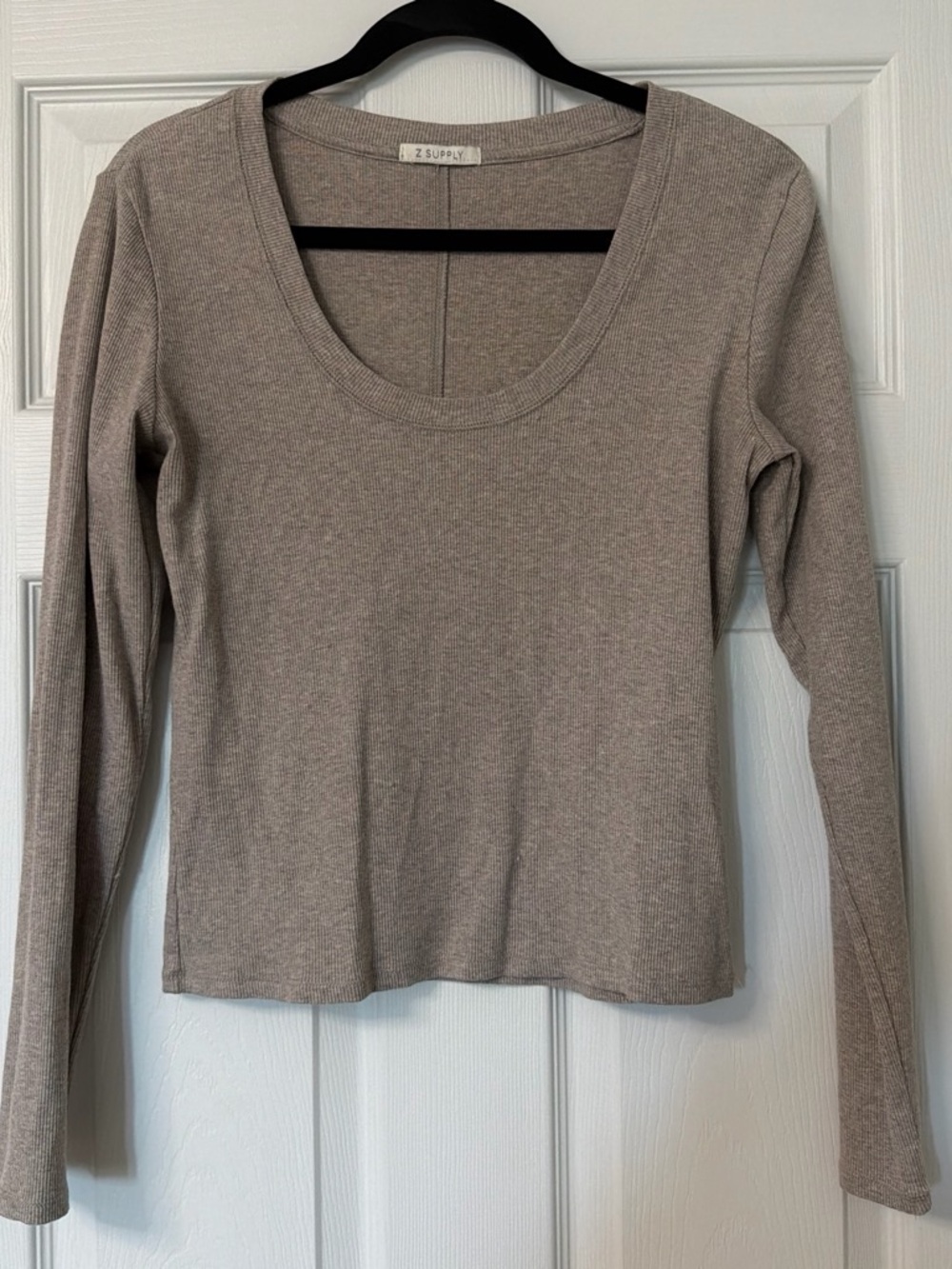 Z Supply Scoop Neck Long Sleeve Top in Taupe Gray